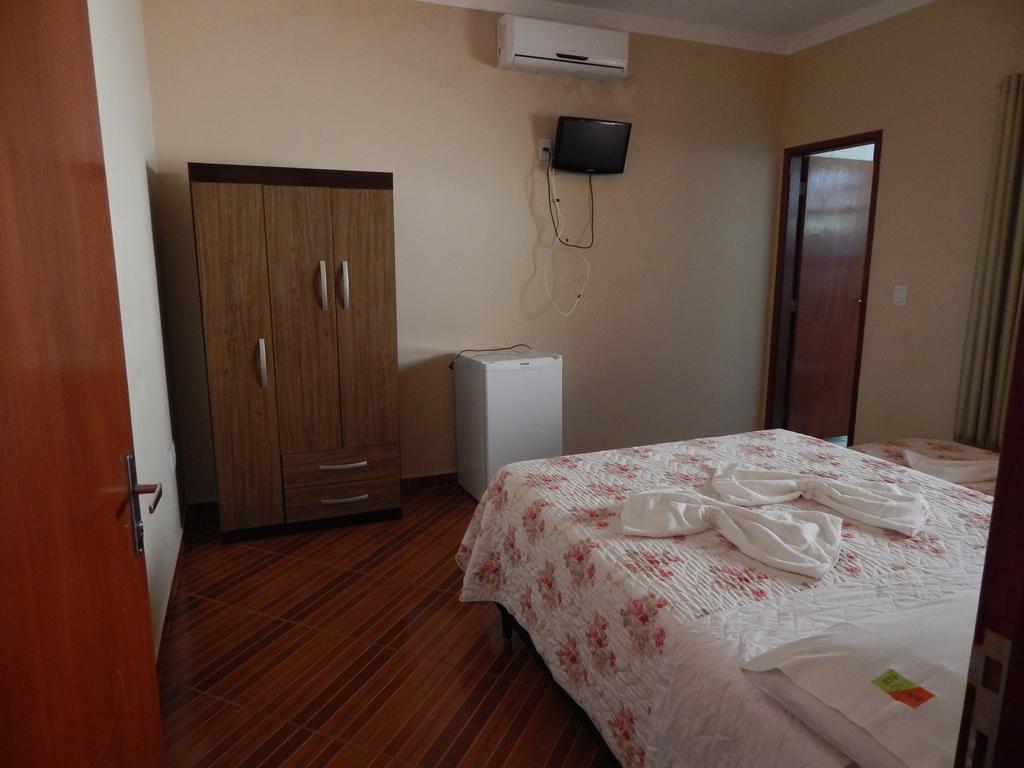 Hotel Gold Nalva 巴雷图斯 外观 照片